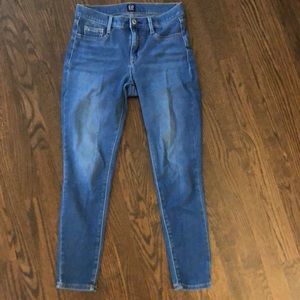 Skinny jean, (jeggings style)